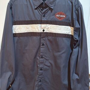 Harley-Davidson Gray Button-Up Shirt